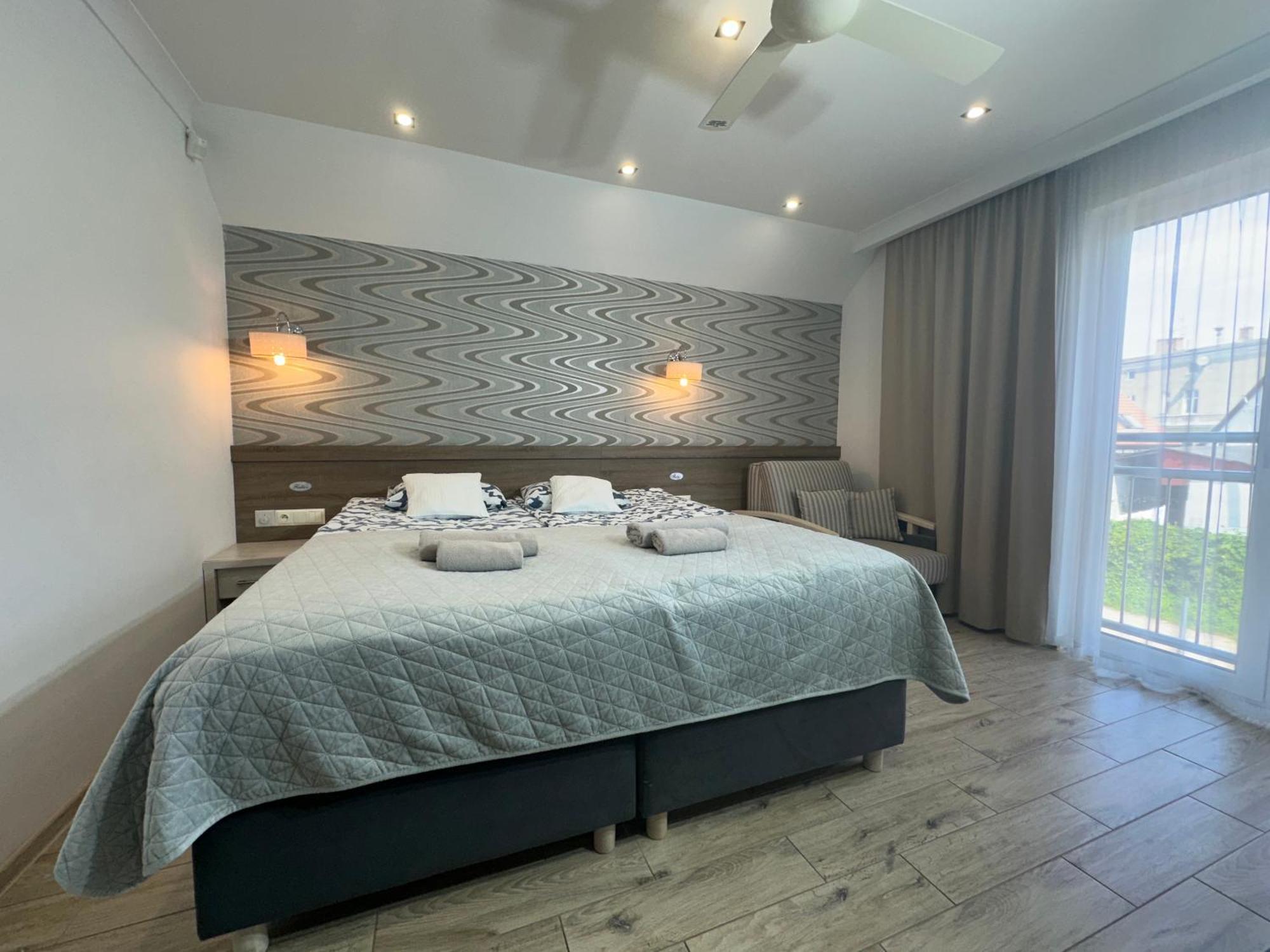 Bed and Breakfast Helios à Ustka Extérieur photo